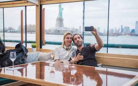Manhattan: Rejs statkiem i Skyline na pokładzie luksusowego jachtu