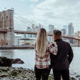Sesja zdjęciowa na Moście Brooklińskim i w DUMBO
