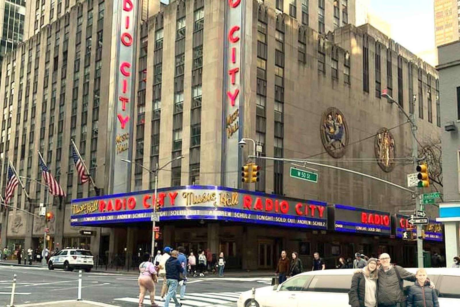 NYC: Prywatna wycieczka rozciągniętą limuzyną "Sam w domu 2" z pizzą
