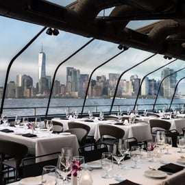 NYC: Luksusowy brunch, lunch lub kolacja podczas rejsu po porcie