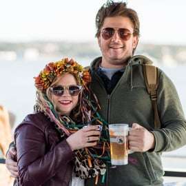 Circle Line: Rejs po liściastych lasach Bear Mountain i Oktoberfest w Nowym Jorku