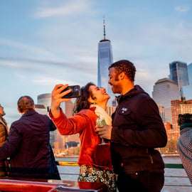 Manhattan: Rejs statkiem i Skyline na pokładzie luksusowego jachtu
