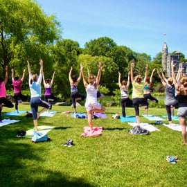 Central Park: najwyżej oceniane zajęcia jogi w Nowym Jorku!