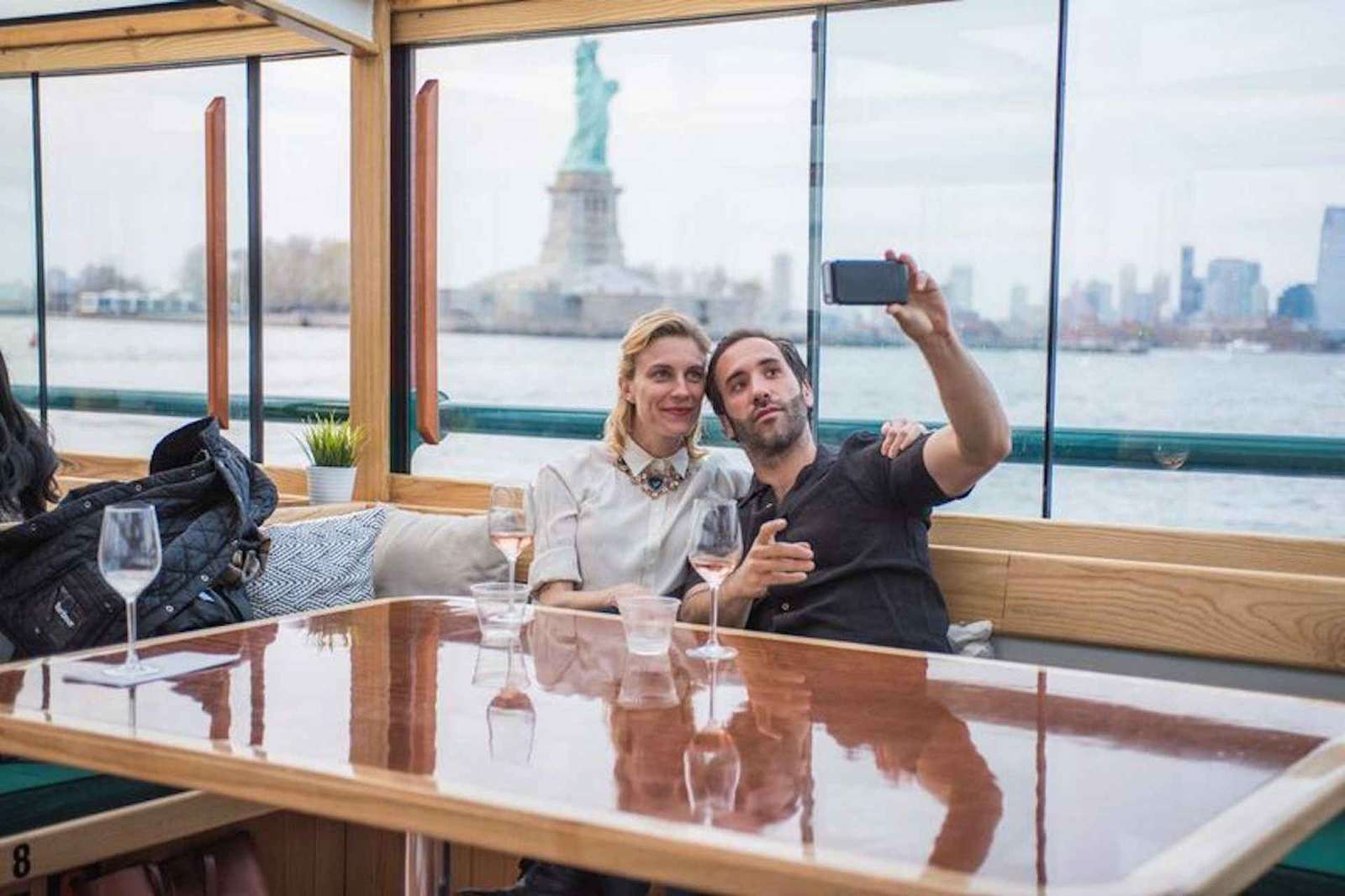 Manhattan: Rejs statkiem i Skyline na pokładzie luksusowego jachtu