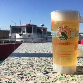 Circle Line: Rejs po liściastych lasach Bear Mountain i Oktoberfest w Nowym Jorku