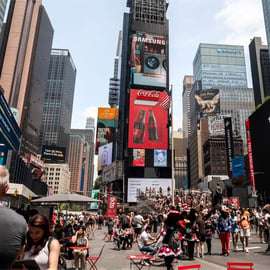 NYC: Zobacz siebie na billboardzie na Times Square przez 24 godziny